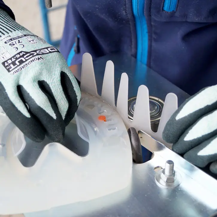 Plastic-welding a synthetic horseshoe and glue-on tabs