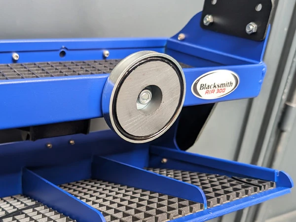 The Blacksmith Tool Box Air 300 is equipped with a powerful magnet for easy tool access.